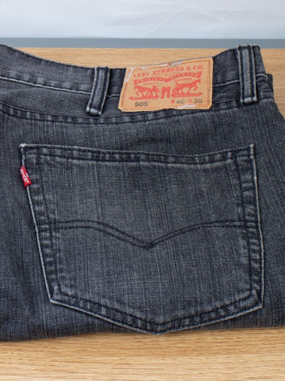Levi's Jeans 505 Regular Fit 40 (42 X 30) Men's Denim Jeans Charcoal Denim